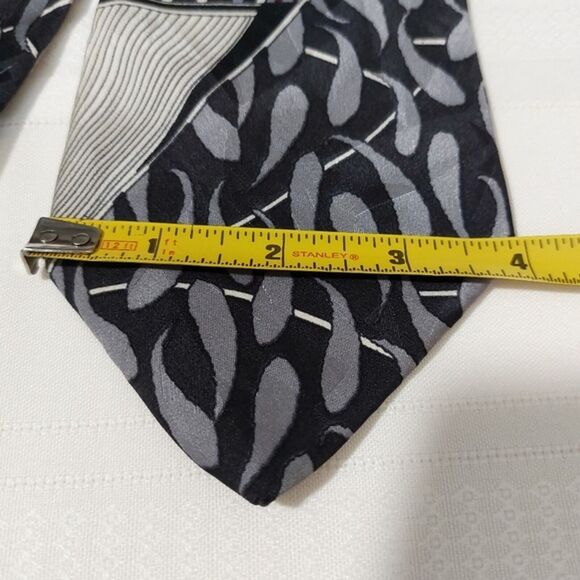 Vintage Don Loper Beverly Hills Multiprint Silk Tie - Picture 6 of 7